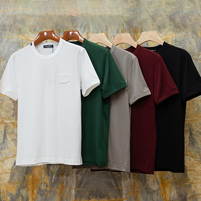 dolce & gabbana embossed dg logo cotton t shirt